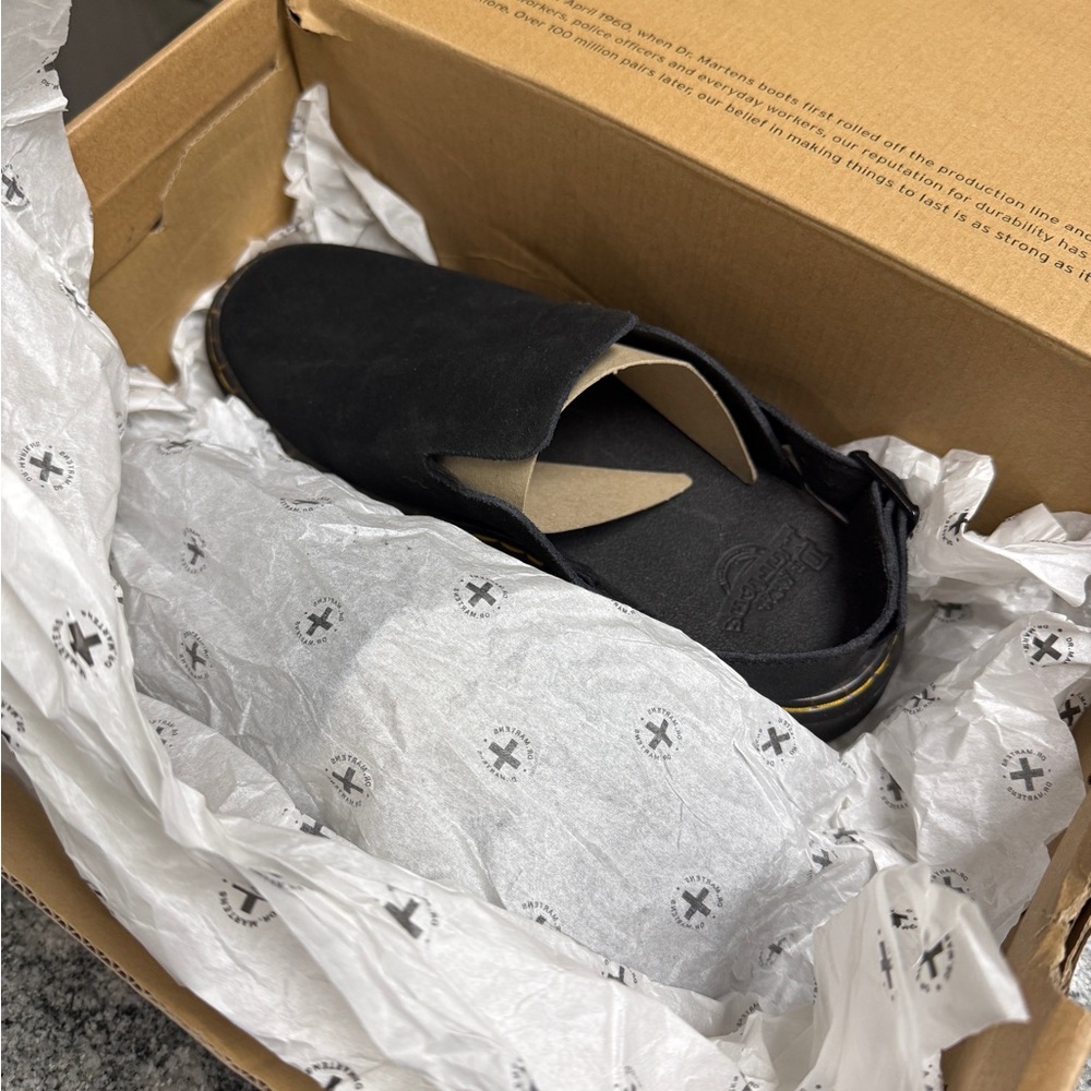 Dr. Martens Black Suede Carlson Slingback Mules size 8 - Picture 5 of 5